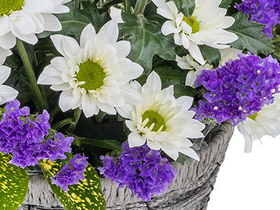 funeral-flower-japan-white-and-purple-arrangement