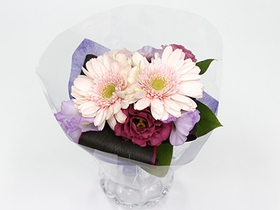 Seasonal Flowers Bouquet with Vase - Japanese Style Floral Arrangements