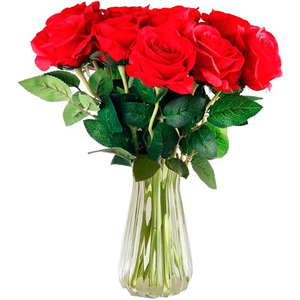 Online Flower Delivery Tokyo | 12 Red Roses Vase